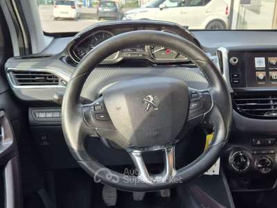Peugeot 2008 1.6 BlueHDi 75 Active Bianco usata Cento