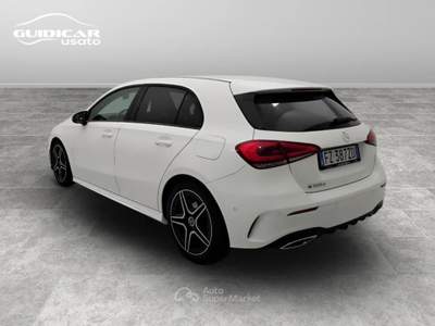 Mercedes-Benz Classe A 180 D Premium Bianco usata Lucca
