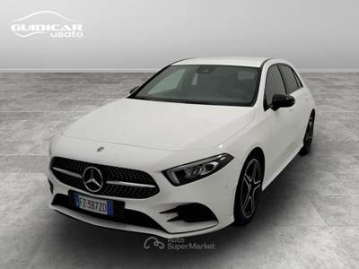 Mercedes-Benz Classe A 180 D Premium Bianco usata Lucca