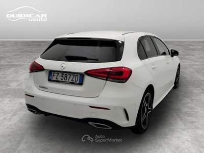 Mercedes-Benz Classe A 180 D Premium Bianco usata Lucca