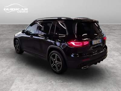 Mercedes-Benz Classe GLB 180 D Premium 8G-DCT Nero usata Lucca
