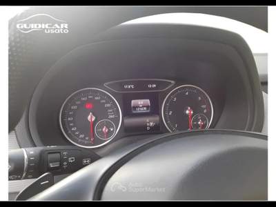 Mercedes-Benz Classe B 180 D Executive Next 7G-DCT Blu/Azzurro usata Lucca