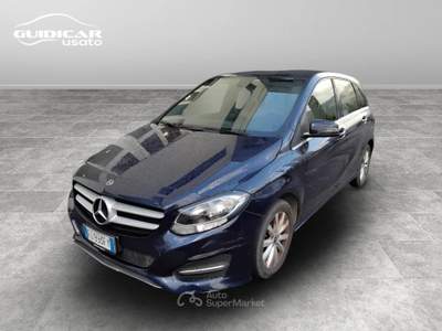 Mercedes-Benz Classe B 180 D Executive Next 7G-DCT Blu/Azzurro usata Lucca