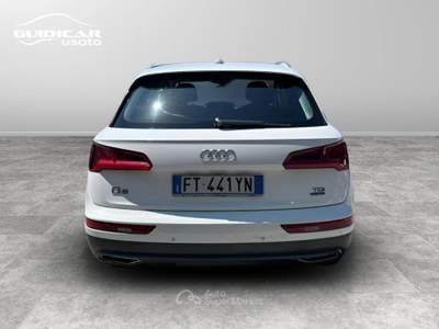 Audi Q5 35 2.0 TDI Business Quattro S tronic Bianco usata Lucca