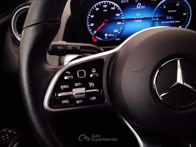 Mercedes-Benz Classe GLB 200 D Sport Plus 8G-DCT Nero usata Lucca