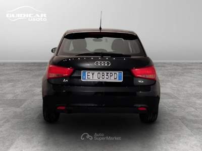 Audi A1 1.6 TDI Attraction Nero usata Lucca