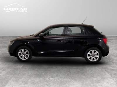 Audi A1 1.6 TDI Attraction Nero usata Lucca