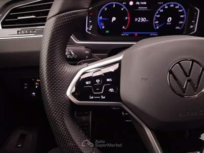 Volkswagen Tiguan 2.0 TDI SCR R-Line DSG Grigio usata Lucca