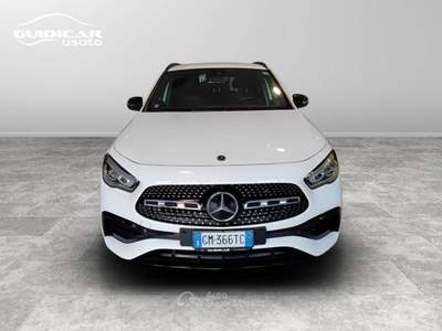 Mercedes-Benz GLA 200 D Premium 8G-DCT Bianco usata Lucca