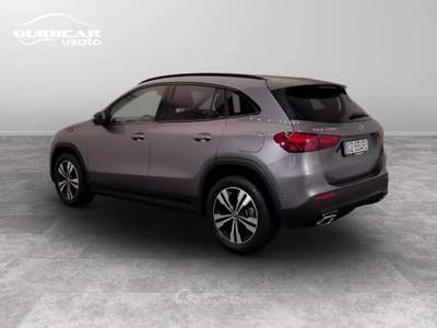 Mercedes-Benz GLA 200 D Progressive Advanced 8G-DCT Grigio usata Lucca