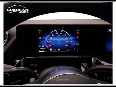 Mercedes-Benz GLA 200 D Progressive Advanced 8G-DCT Grigio usata Lucca