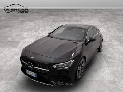 Mercedes-Benz CLA 200 D Premium 8G-DCT Nero usata Lucca