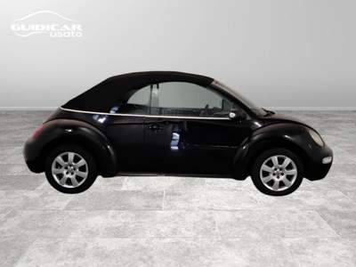 Volkswagen New Beetle 1.6 Nero usata Lucca