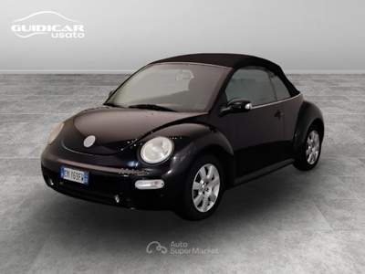 Volkswagen New Beetle 1.6 Nero usata Lucca