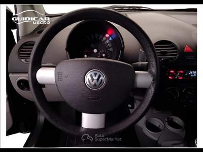 Volkswagen New Beetle 1.6 Nero usata Lucca