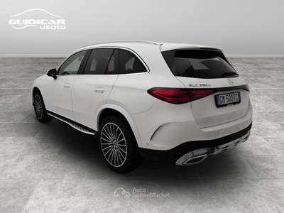 Mercedes-Benz GLC 220 d Mild hybrid AMG Advanced Plus 4Matic 9G-Tronic Bianco usata Lucca