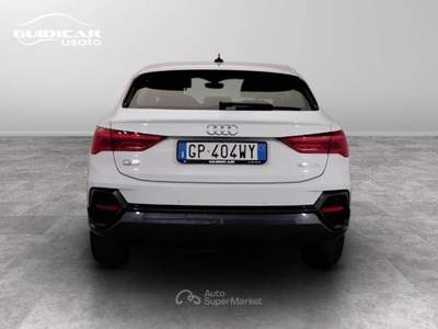 Audi Q3 35 2.0 TDI Business Plus S tronic Bianco usata Lucca