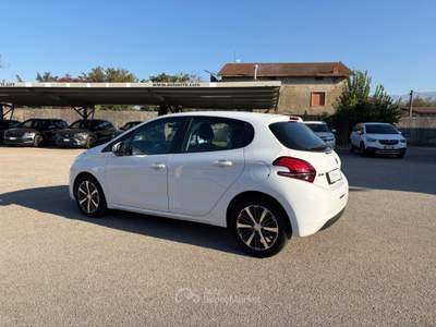 Peugeot 208 VETTURA DEL MERCATO ITALIANO Bianco usata SANT'AGATA DE'  GOTI
