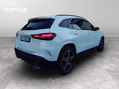 Mercedes-Benz GLA 200 D AMG Line Advanced Plus 8G-DCT Bianco usata Lucca
