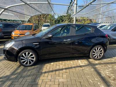 Alfa Romeo Giulietta Giulietta 1.6 JTDm TCT 120 CV Business Nero usata Milano