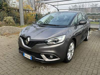 Renault Grand Scénic Grand Scenic 1.7 blue dci Initiale Paris 120cv edc Grigio usata Milano