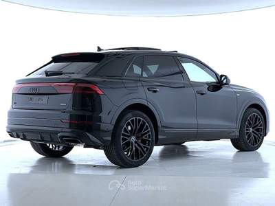 Audi Q8 TDI 210kW quattro tip. S Line Edition Nero usata Bastia Umbra