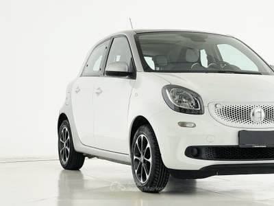 Smart ForFour forfour 70 1.0 Passion Bianco usata Bastia Umbra