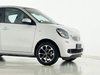 Smart ForFour forfour 70 1.0 Passion Bianco usata Bastia Umbra