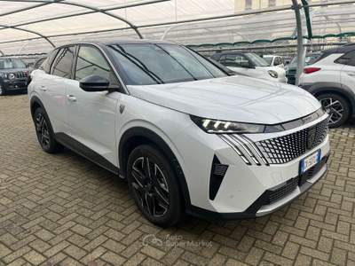 Peugeot 3008 3008 Hybrid 145 e-DCS6 GT Bianco usata Milano