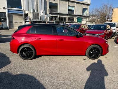 Opel Astra Astra 1.2 Turbo 130 CV AT8 GS Rosso usata Milano