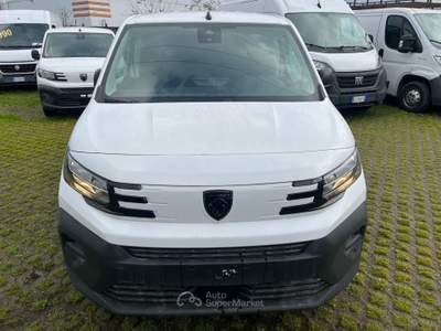 Peugeot Partner Partner BlueHDi 100 S&S PC Furgone Premium (IVA ESCL) usata Milano
