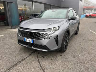Peugeot 3008 3008 Hybrid 145 e-DCS6 GT Grigio usata Milano