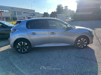 Peugeot 208 208 Hybrid 110 e-DCS6 Allure Grigio usata Milano