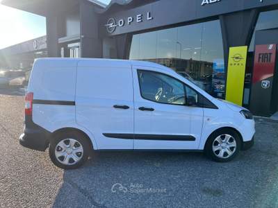 Ford Transit Courier Transit Courier 1.5 TDCi 75CV Van Entry (IVA ESCL) Bianco usata Milano