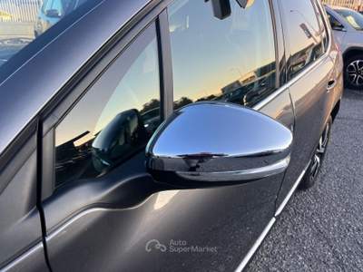 Peugeot 2008 BlueHDi 120 S&S Féline Nero usata Milano
