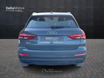 Audi Q3  - q3 35 2.0 tdi s-tronic Grigio usata Montecosaro