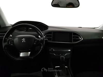 Peugeot 308 BlueHDi 120 S&S EAT6 Allure Bianco usata Barletta
