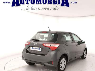 Toyota Yaris 1.0 5 porte Active Grigio usata Barletta