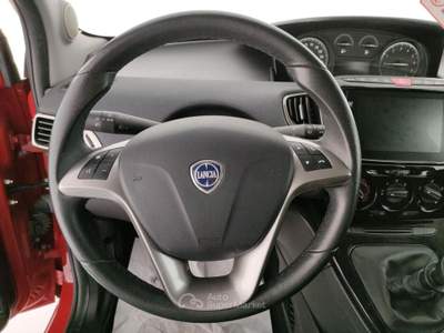 Lancia Ypsilon 1.0 FireFly 5 porte S&S Hybrid Gold Rosso usata Barletta