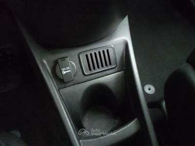 Lancia Ypsilon 1.0 FireFly 5 porte S&S Hybrid Ecochic Silver Blu/Azzurro usata Barletta