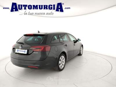 Opel Insignia 2.0 CDTI 140CV Sports Tourer Cosmo Nero usata Barletta
