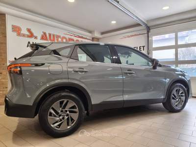 Nissan Qashqai MHEV 140 CV Acenta Grigio usata Mira