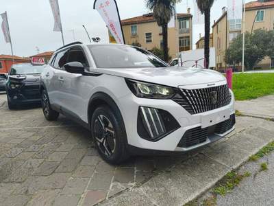 Peugeot 2008 PureTech 1.2 100cv S&S Allure Bianco usata Mira