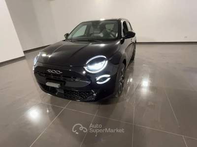 Fiat 600 1.2 100CV Hybrid DCT MHEV La Prima Nero usata Mira