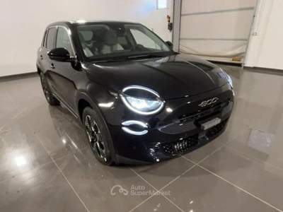 Fiat 600 1.2 100CV Hybrid DCT MHEV La Prima Nero usata Mira