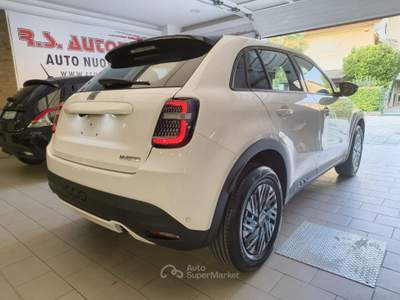 Fiat 600 1.2 Hybrid 100 CV DCT MHEV #PACK COMFORT Bianco usata Mira