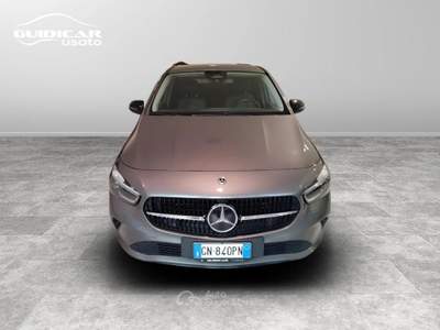 Mercedes-Benz Classe B 180 D Advanced Progressive 8G-DCT Grigio usata Lucca