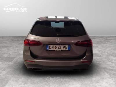 Mercedes-Benz Classe B 180 D Advanced Progressive 8G-DCT Grigio usata Lucca
