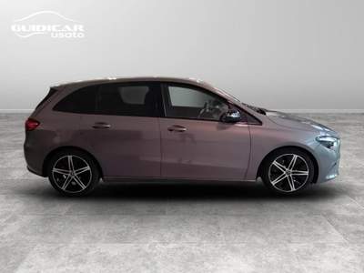 Mercedes-Benz Classe B 180 D Advanced Progressive 8G-DCT Grigio usata Lucca