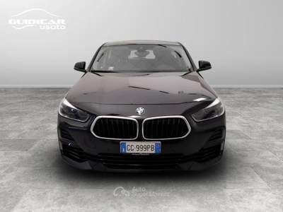 BMW X2 18 d SCR sDrive Steptronic Nero usata Lucca